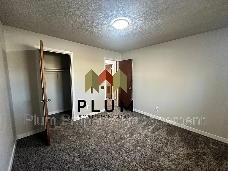 809 Bulwer St #D — Photo 12