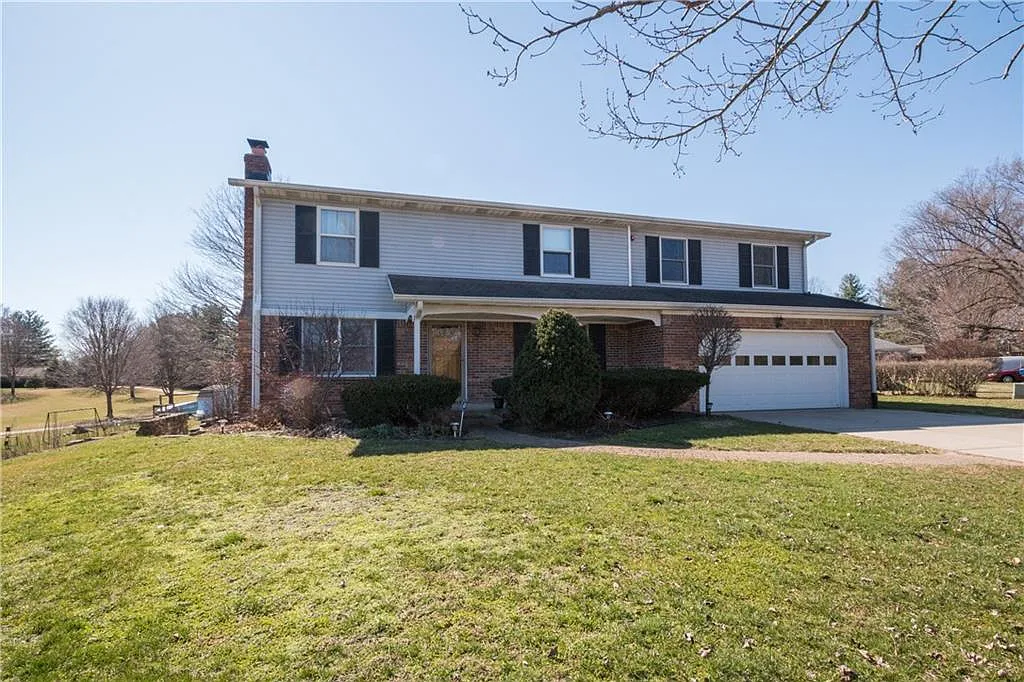 4675 E County Road 100 N photo 1