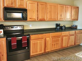 6123 N State Highway 7, Roach, MO 65787