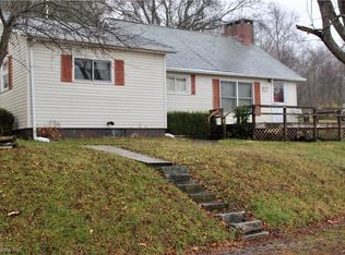 5852 High Point Rd, Glenford, OH 43739