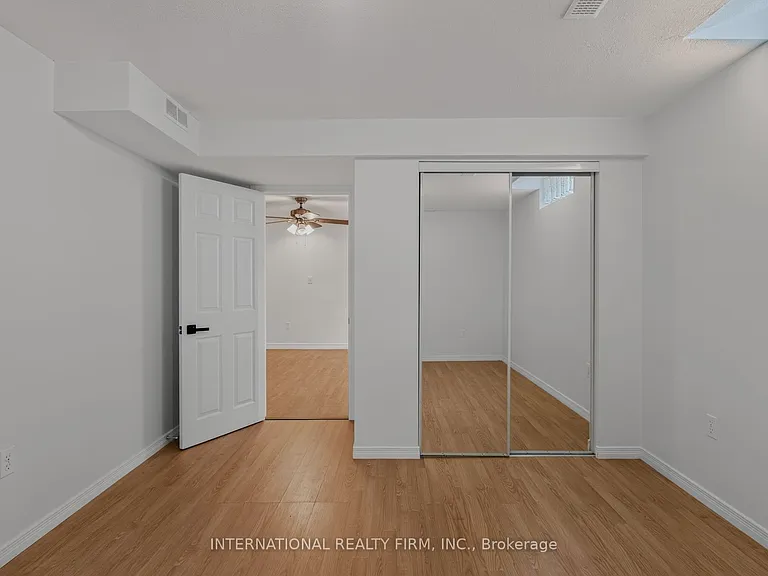 18 Sea Breeze Dr — Photo 31