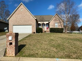 206 Jordan Ave, Shelbyville, TN 37160