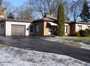 16 Earl Dr, Rochester, NY 14624