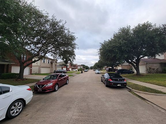 5th image of 15303 Mission Forest Dr