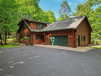 3287 Knotty Pine Trl, Eagle River, WI, 54521