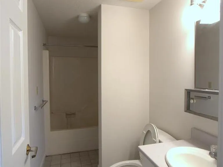155 Beacon St #1 — Photo 8