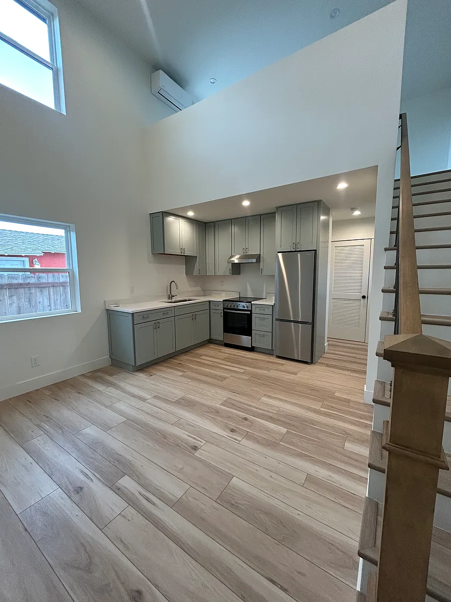Open Floor Plan - 7176 Amherst St