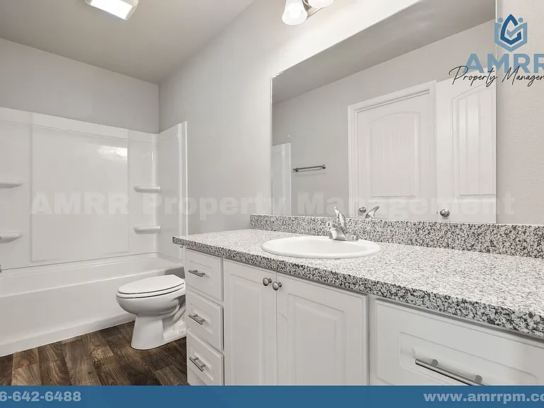 6040 24th St #32 — Photo 23