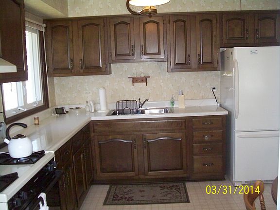 3rd image of 2518 Forest Park Dr