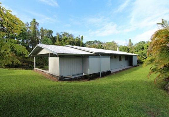 3rd image of 15-2682 Maikoiko St