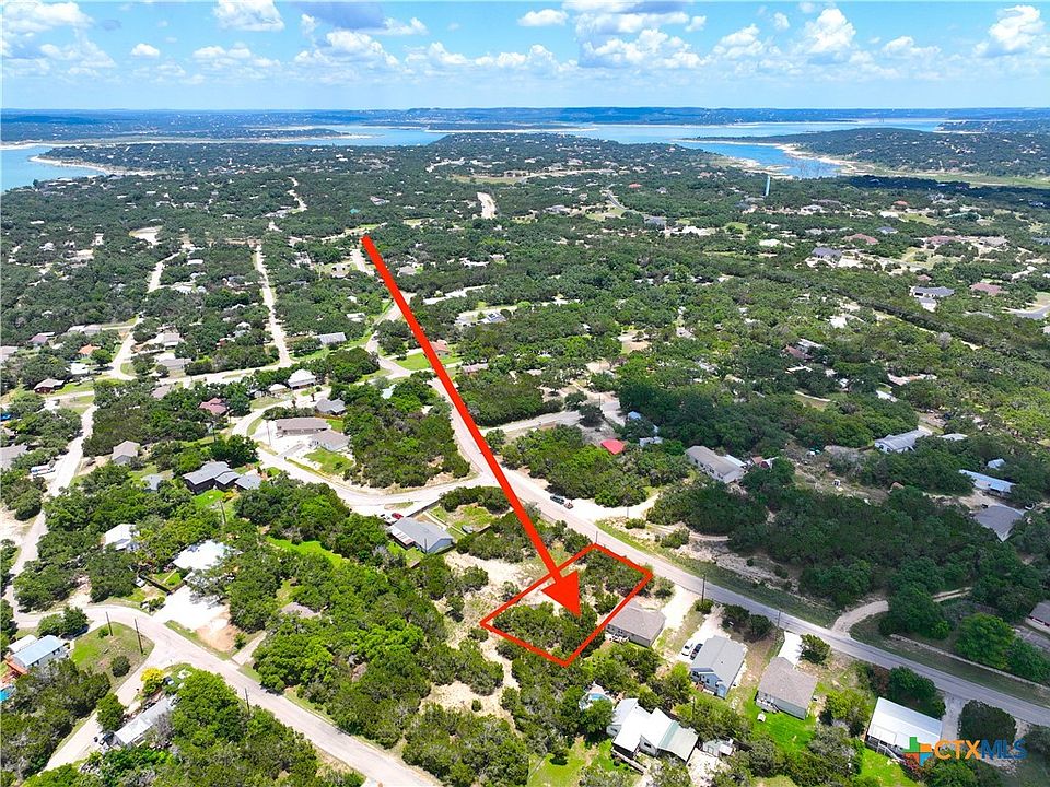 1st image of 329 Canyon Springs Dr