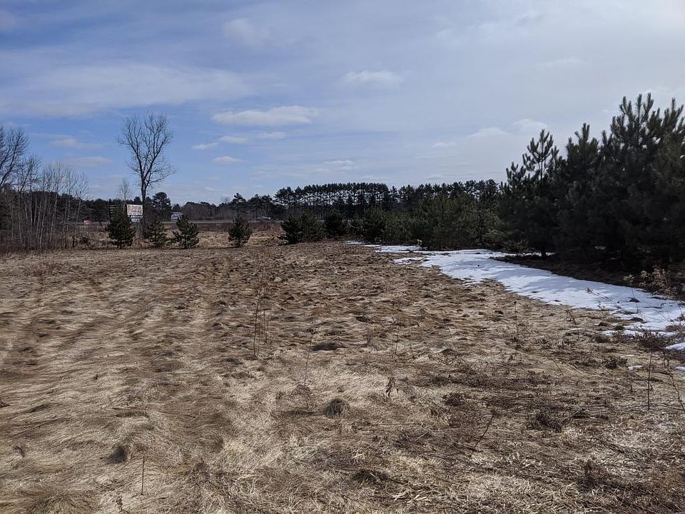 1st image of 1200 Carriage Hill Dr E