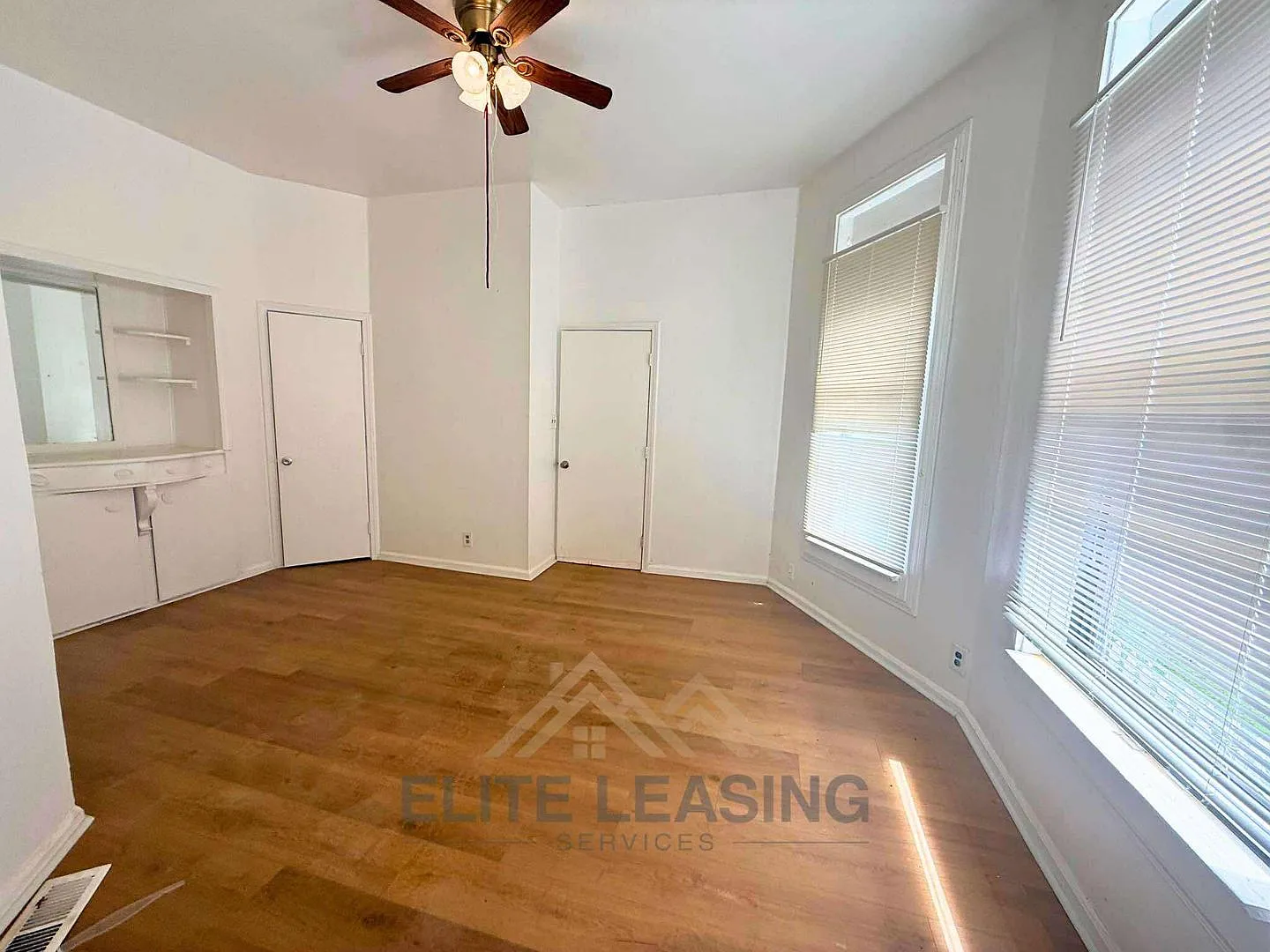 1441 SW Van Buren — Photo 3