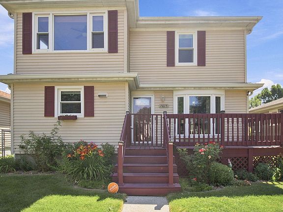 3rd image of 7615 Oakdale Ave