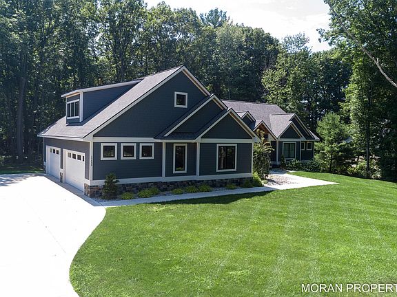 2nd image of 17338 Sandgate Pl