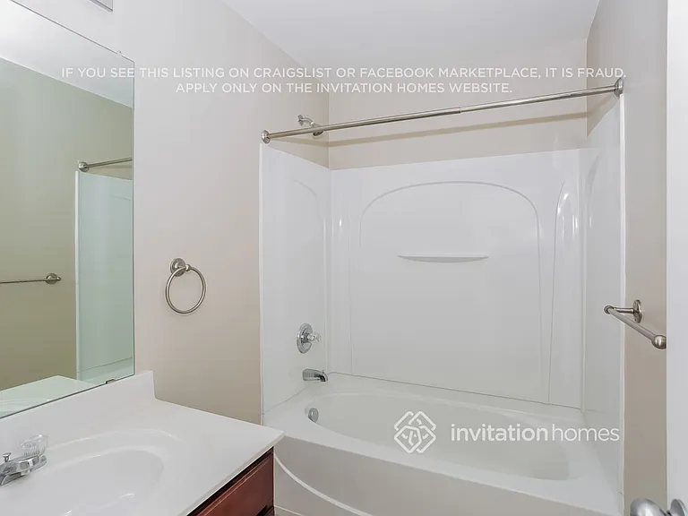 5817 Lindley Crescent Dr — Photo 16