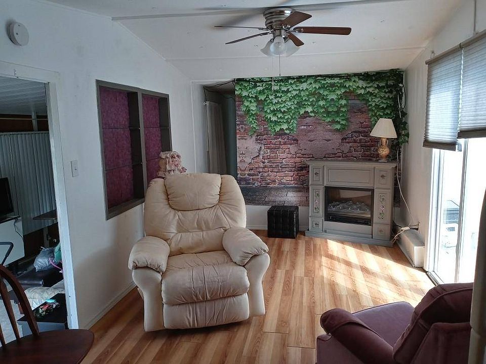 1st image of 9333 Park Blvd Lot 9C