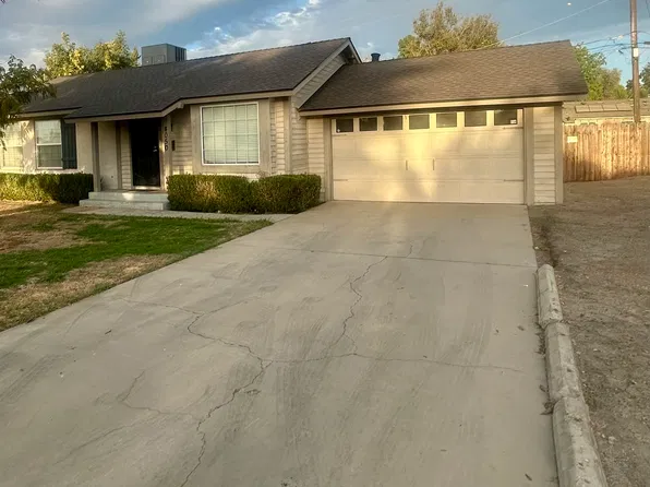 4050 N Safford Ave, Fresno, CA 93704