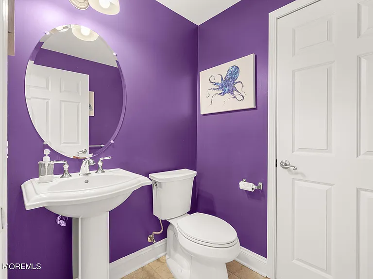 15 Sumner Ave #12 — Photo 8