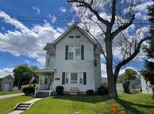 1300 College Ave, Huntington, IN 46750