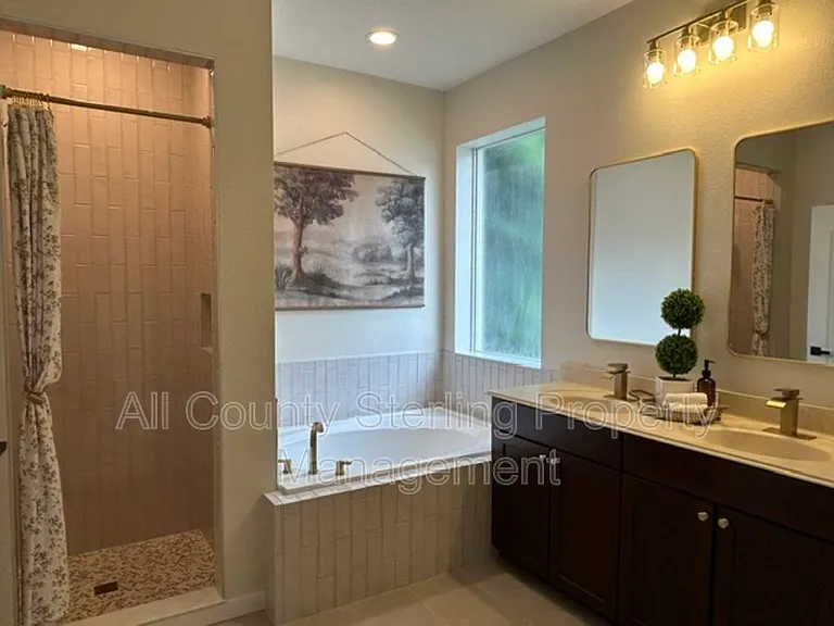 184 Birchmont Dr — Photo 19