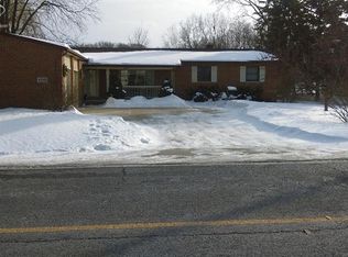 1115 W Reid Rd, Flint, MI 48507