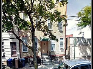 2015 Grove St, Ridgewood, NY 11385