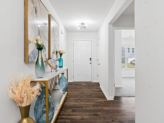 3rd image of 840 Wolverine Ln