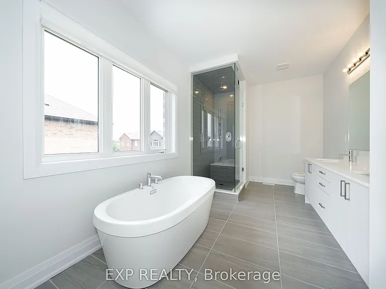 114 Seguin St — Photo 36