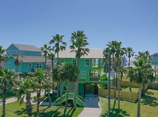 11221 Beard Dr, Galveston, TX 77554