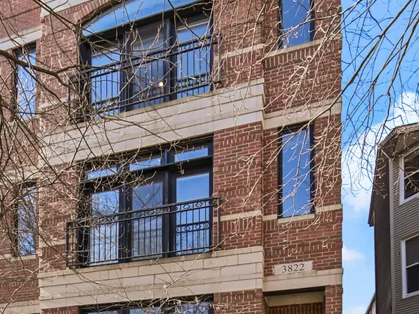 (undisclosed Address), Chicago, IL 60618