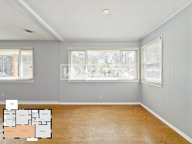 616 Royal St — Photo 7