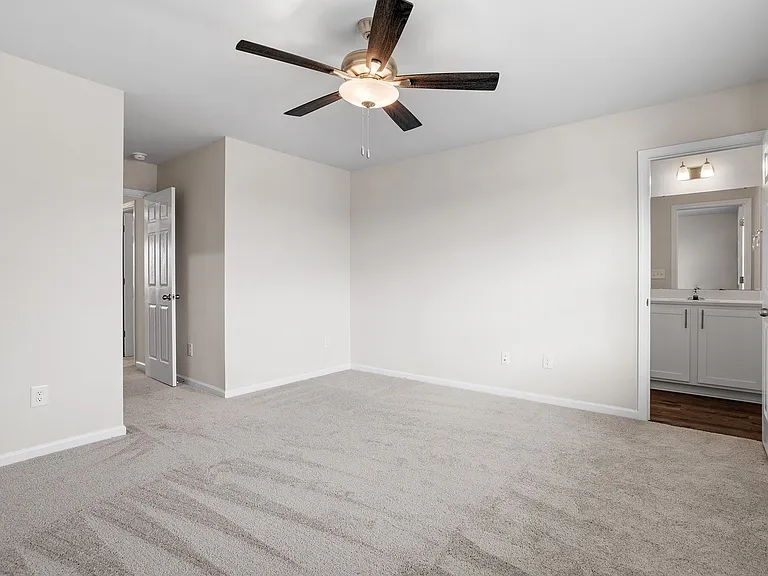 1012 Peony Ln — Photo 26