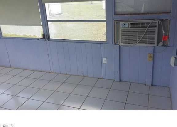 5th image of 1158 Navajo Ave