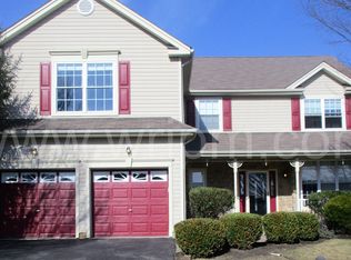 22 Jade Ln, Phillipsburg, NJ 08865