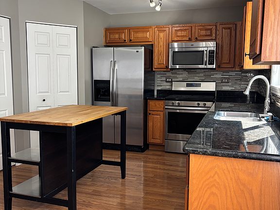 Kitchen with Island