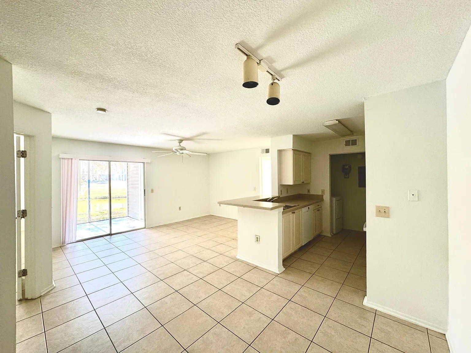 1222 Bermuda Lake Ln #106 - 1 — Photo 1