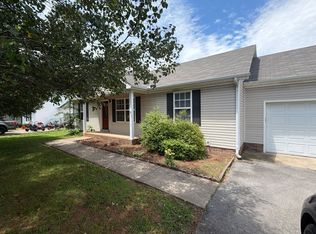1976 Bishop Ave, Murfreesboro, TN 37127