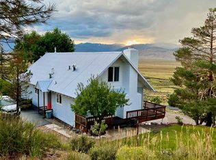 185 Meadow View Dr, Bridgeport, CA 93517