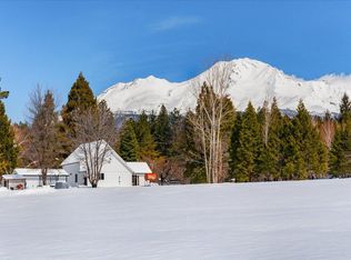 920 Remour Ln, Mount Shasta, CA