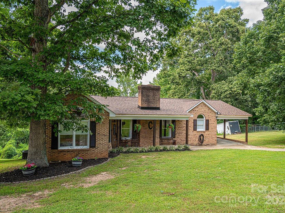 1st image of 506 Plantation Dr