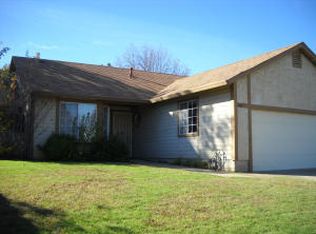 461 Alamine Dr, Redding, CA 96003