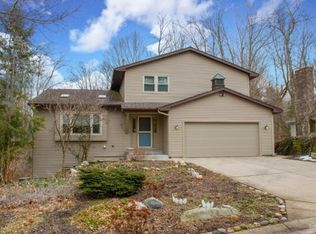 2012 Belmont Ct, Mishawaka, IN
