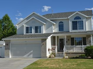 252 E Spyglass Dr, Stansbury Park, UT 84074