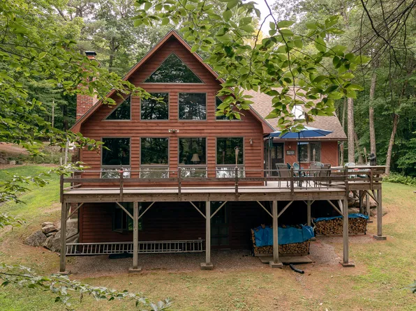 35 Mayflower Way, Norway, ME 04268