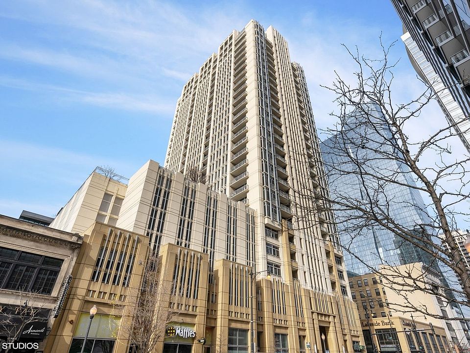 1st image of 1400 S Michigan Ave APT 2508