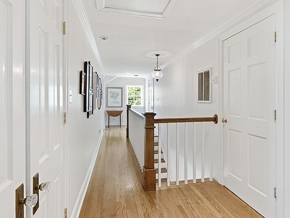 41st image of 200 Brookfield Ave