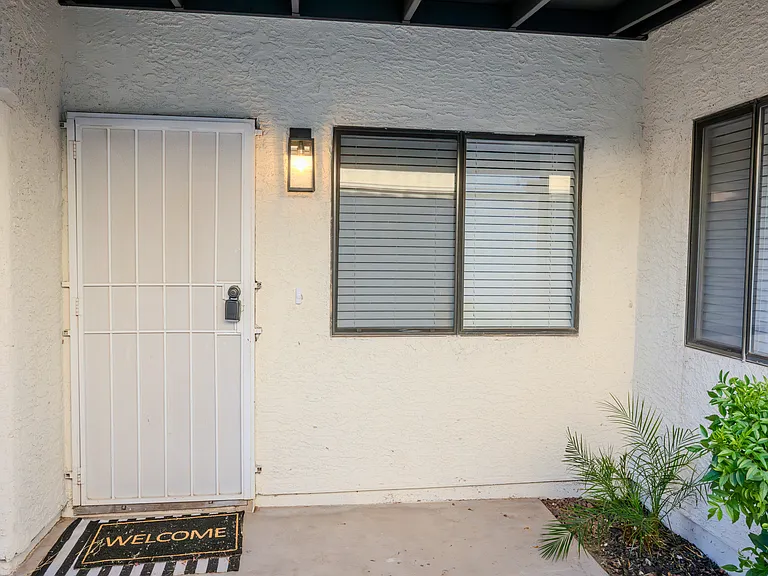 7804 Sparkle Ave — Photo 6