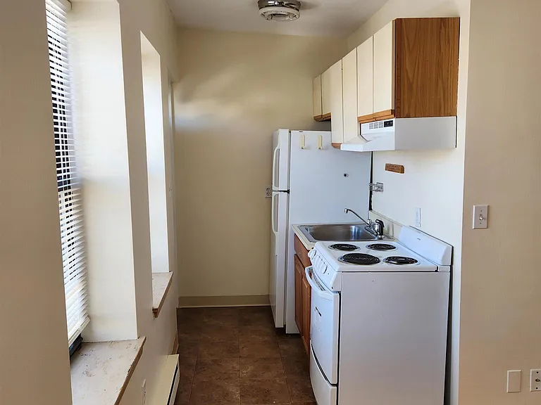 43 Ivaloo St #6 — Photo 8