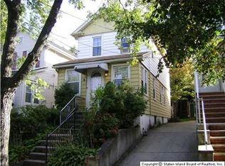 143 Roe St, Staten Island, NY 10310